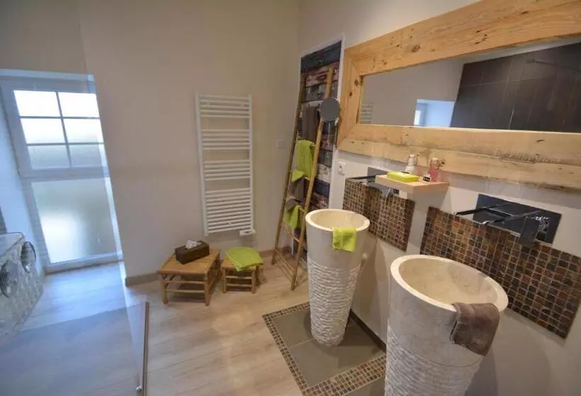 Aamiaismajoitus (B&B) Aux 4 Cornes  Chambre D Hotes