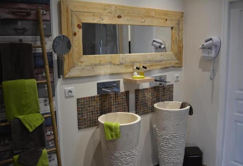 住宿加早餐 Aux 4 Cornes Chambre D Hotes