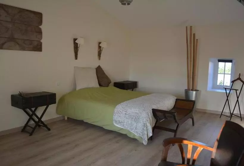 Aamiaismajoitus (B&B) Aux 4 Cornes  Chambre D Hotes