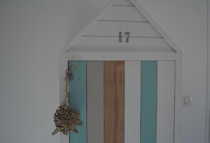 住宿加早餐 Aux 4 Cornes Chambre D Hotes