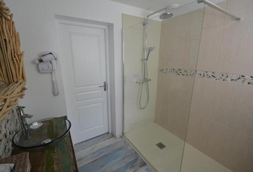 住宿加早餐 Aux 4 Cornes Chambre D Hotes