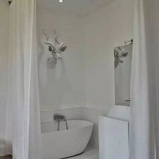 Aamiaismajoitus (B&B) Château Bernon Maison D Hotes   Piscine Et Sauna