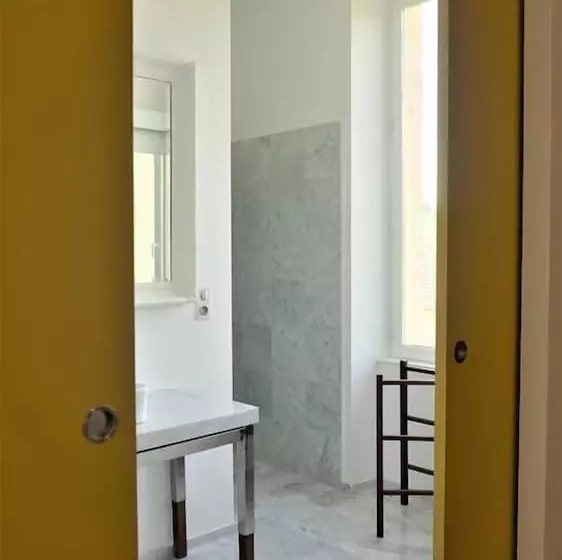 Aamiaismajoitus (B&B) Château Bernon Maison D Hotes   Piscine Et Sauna