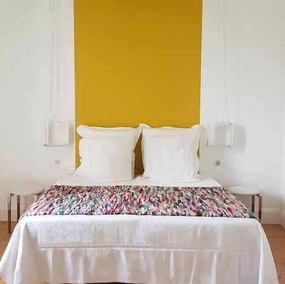 Aamiaismajoitus (B&B) Château Bernon Maison D Hotes   Piscine Et Sauna