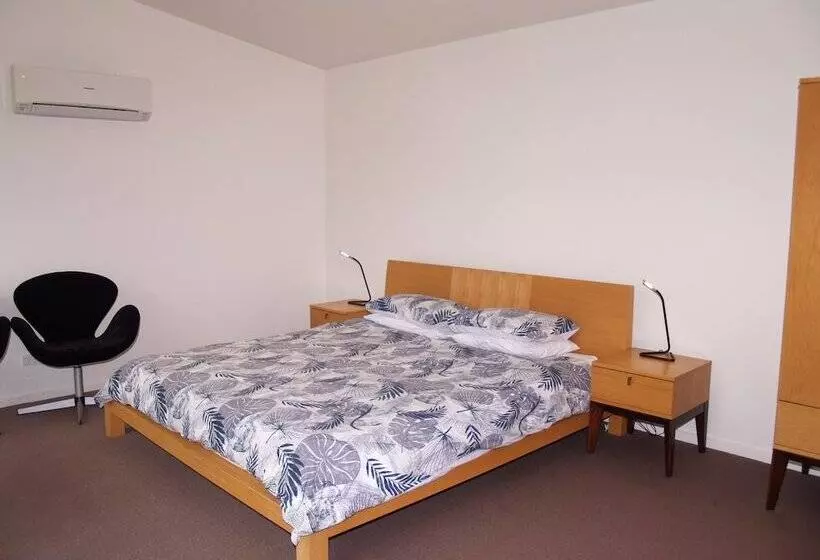 Craggy Peaks Wilderness Cabins