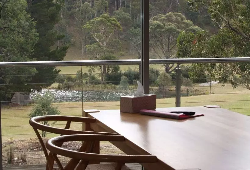 Craggy Peaks Wilderness Cabins