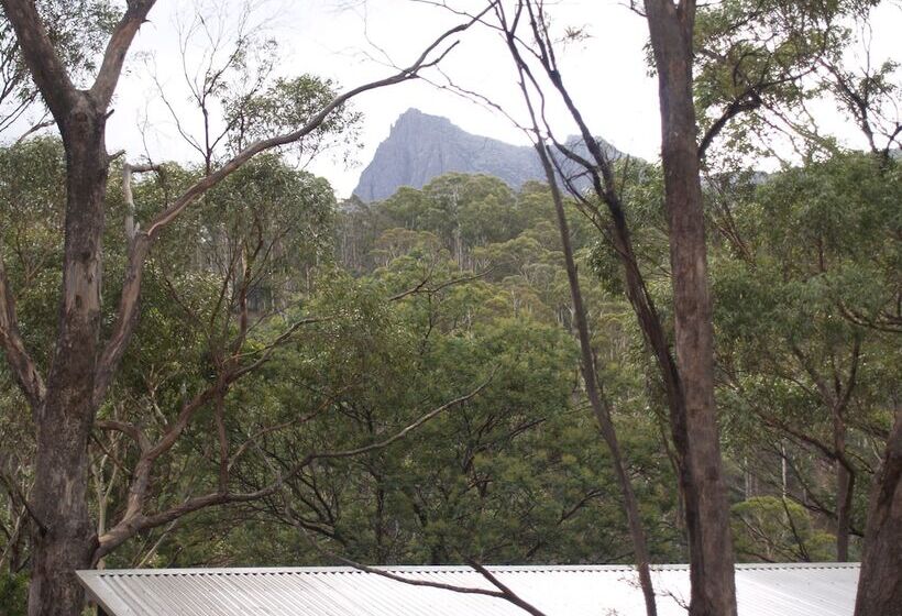Craggy Peaks Wilderness Cabins
