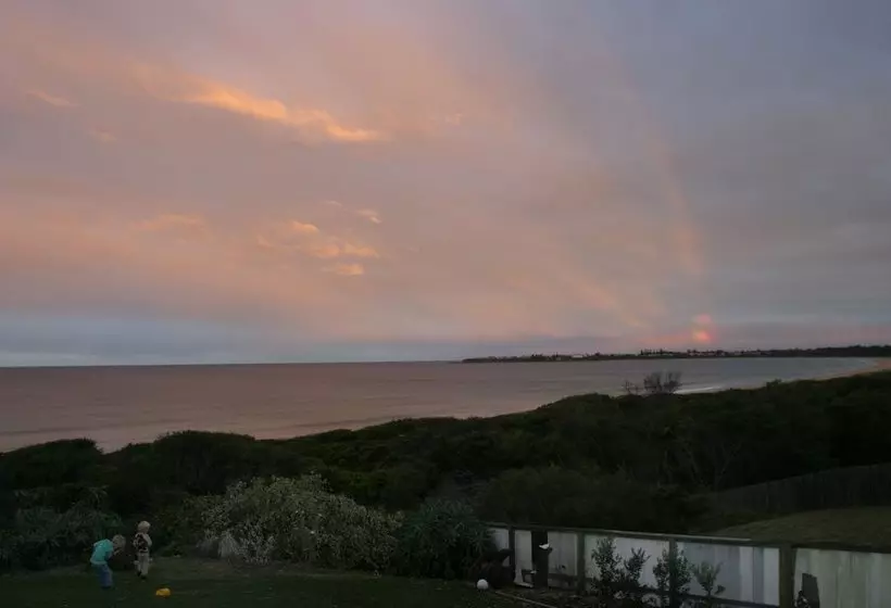 Culburra Beach House
