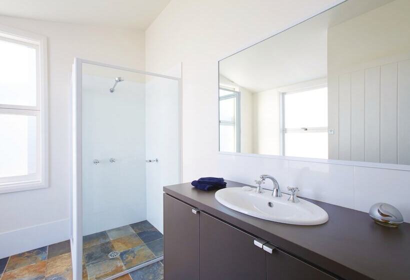 Green Cape Lightstation Cottages