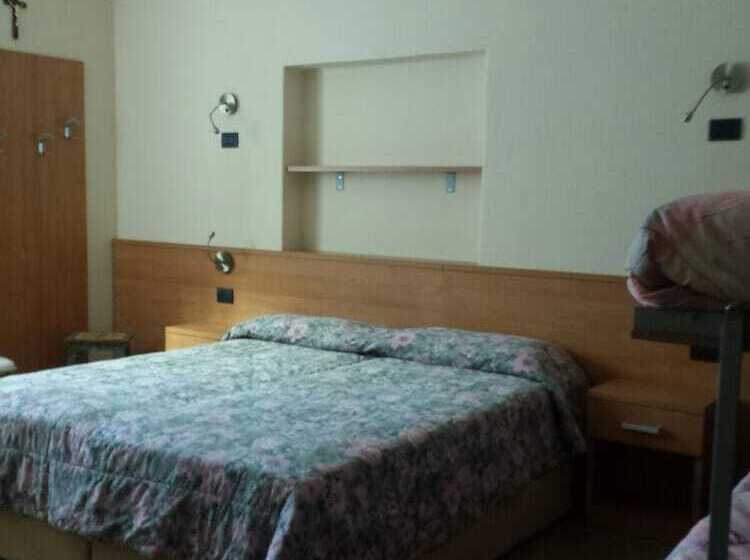 فندق فئة نجمة واحدة Casa Alpina Sacro Cuore