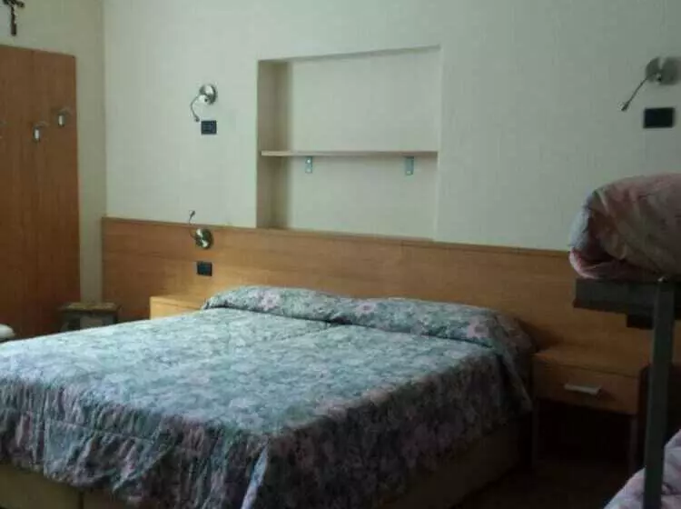 Hostelli Casa Alpina Sacro Cuore