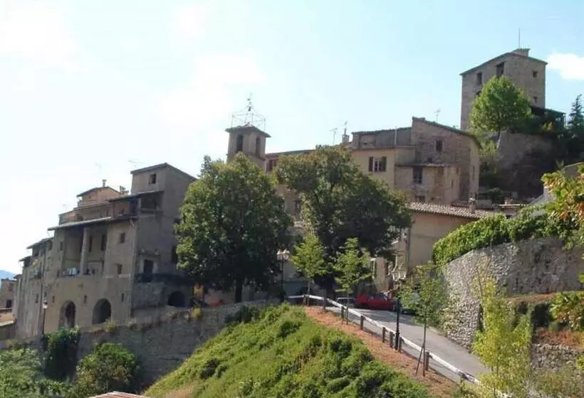 Hotelli Auberge Du Riou