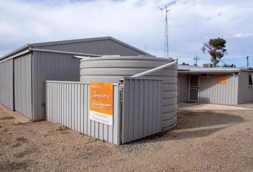 Hotelli Chrissie S Dongara