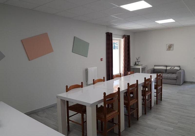 Hôtel Némo Aéroport De Pau Kb Hotel Group