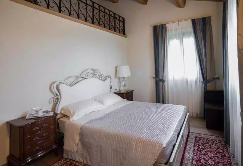 Maaseutuhotelli Ca  Maggio