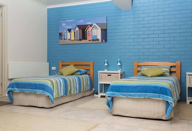 Отель Seascape At Pambula Beach