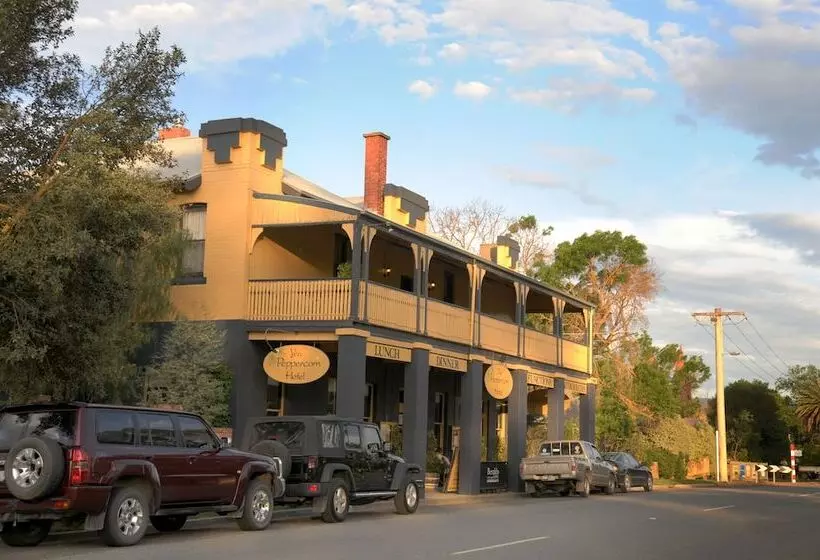 Hotelli Yea Peppercorn