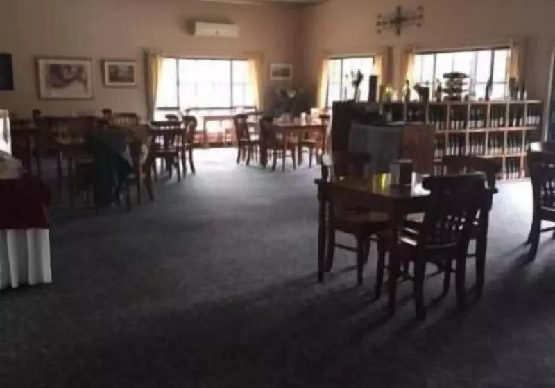 モーテル Hill End Lodge