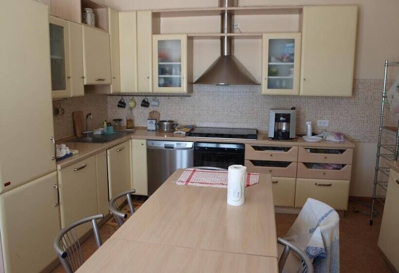 Ostello Breda Hostel