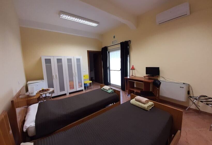 Ostello Breda Hostel