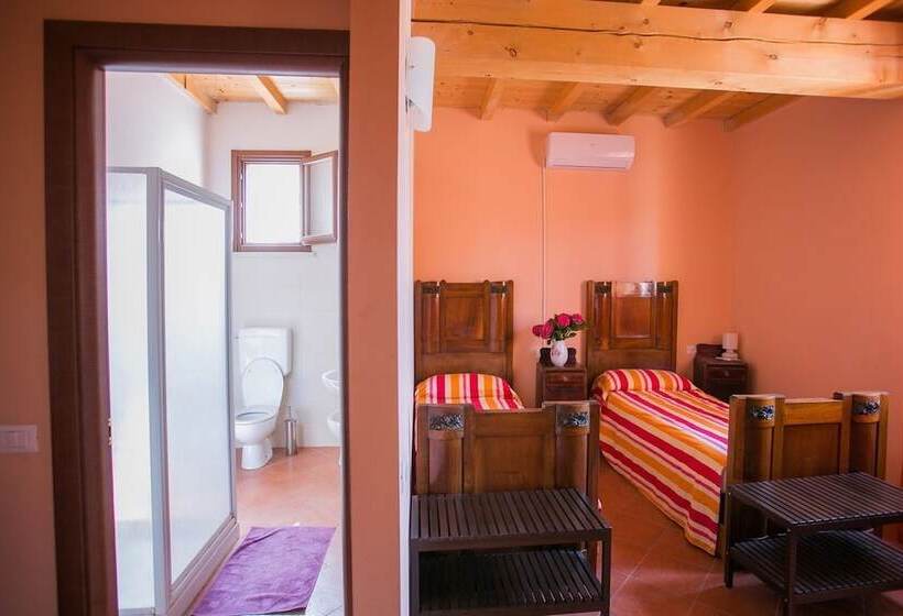 Ostello Breda Hostel