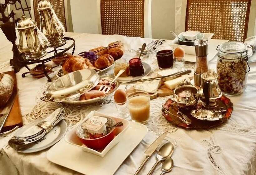 بنسيون Maison Toussaint Luxury B&b