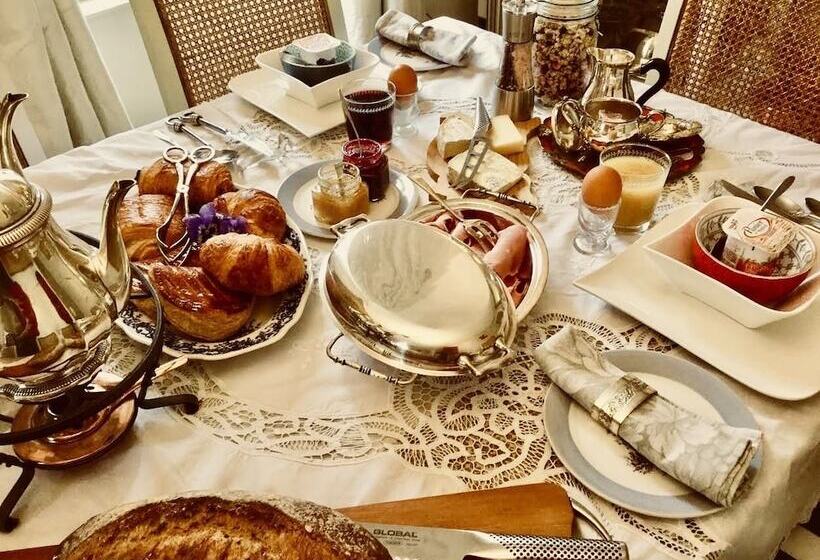 بنسيون Maison Toussaint Luxury B&b