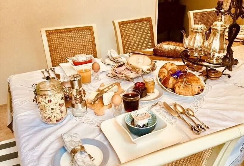 بنسيون Maison Toussaint Luxury B&b