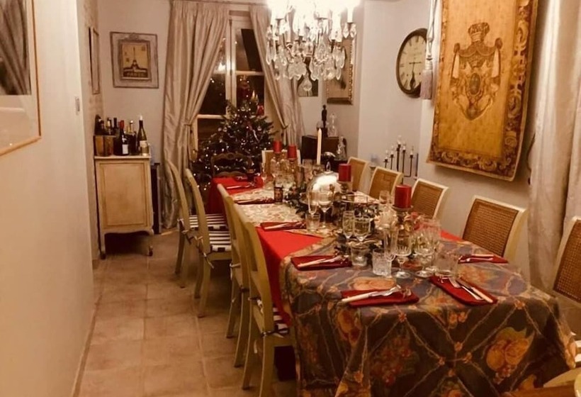 بنسيون Maison Toussaint Luxury B&b