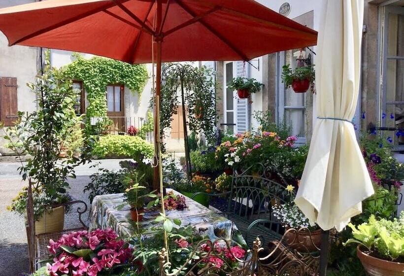 بنسيون Maison Toussaint Luxury B&b