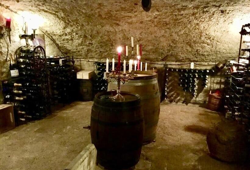 بنسيون Maison Toussaint Luxury B&b