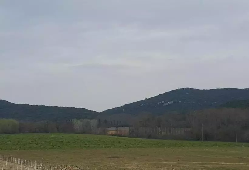 Aamiaismajoitus (B&B) Chambres D Hôtes Au Mas Du Sire