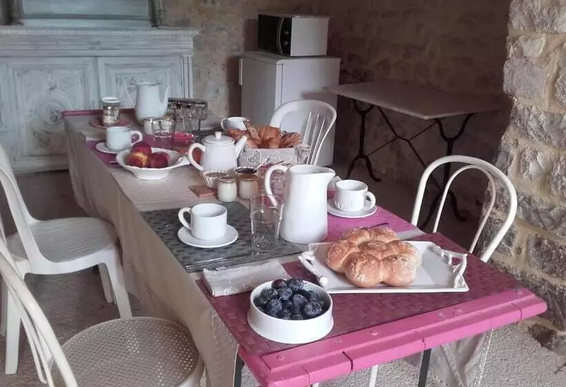 Aamiaismajoitus (B&B) Chambres D Hôtes Au Mas Du Sire