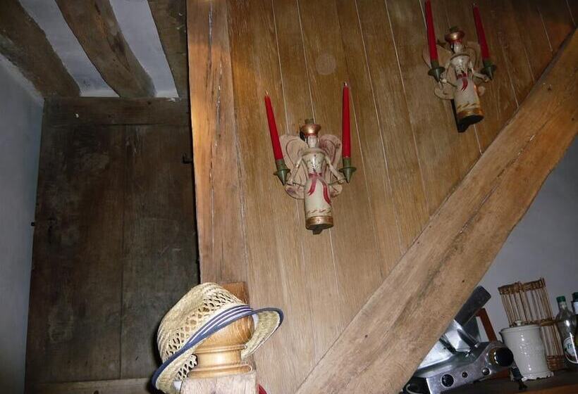 住宿加早餐  Chambres D Hôtes Logis De La Juquaise