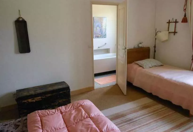 ベッドアンドブレックファースト Chambres D'hotes Le Hour