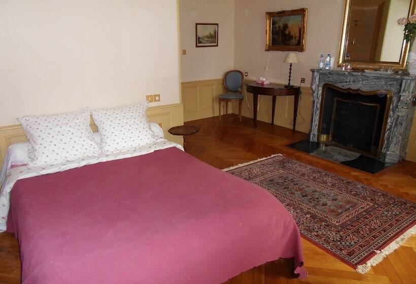 مبيت وإفطار Château De La Motte