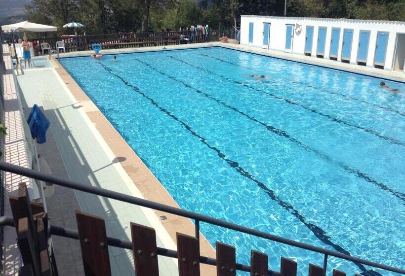 مبيت وإفطار La Corte Bonomini