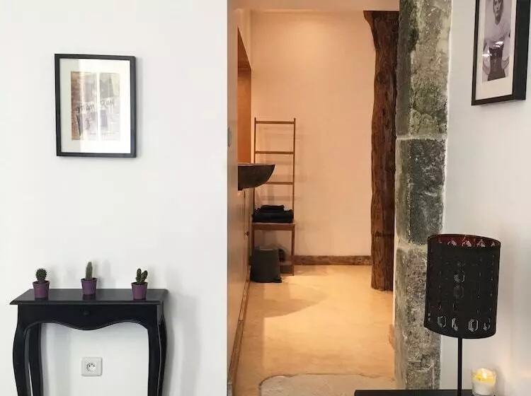 ベッドアンドブレックファースト La Datcha Delicatessen