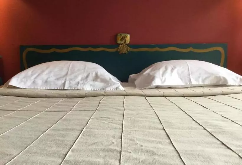 Aamiaismajoitus (B&B) La Maison De Manon