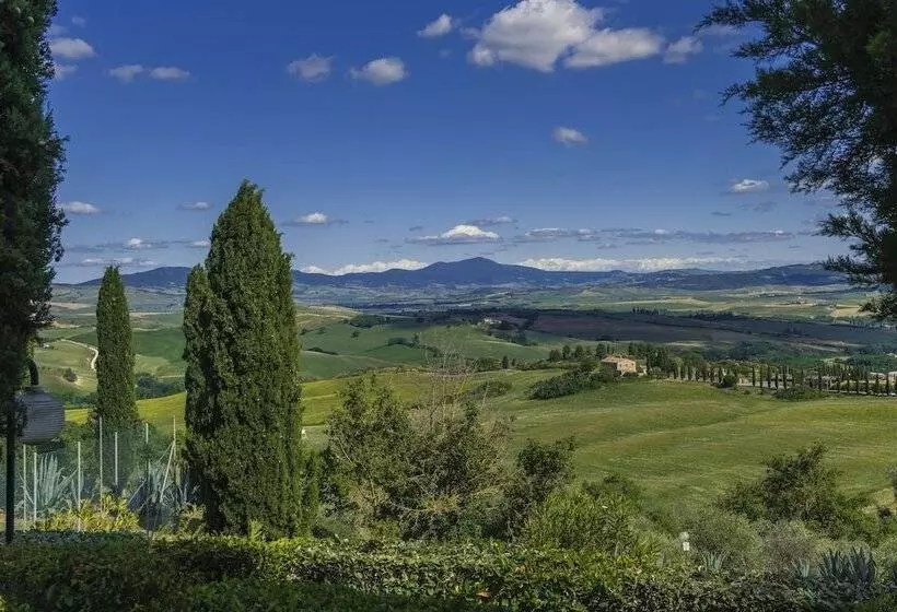 Casanova   Family Apartments Residence