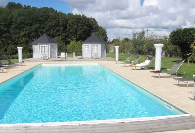 فندق Chateau De La Goujonnerie