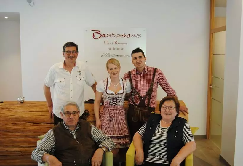 Hotelli Restaurant Bastenhaus