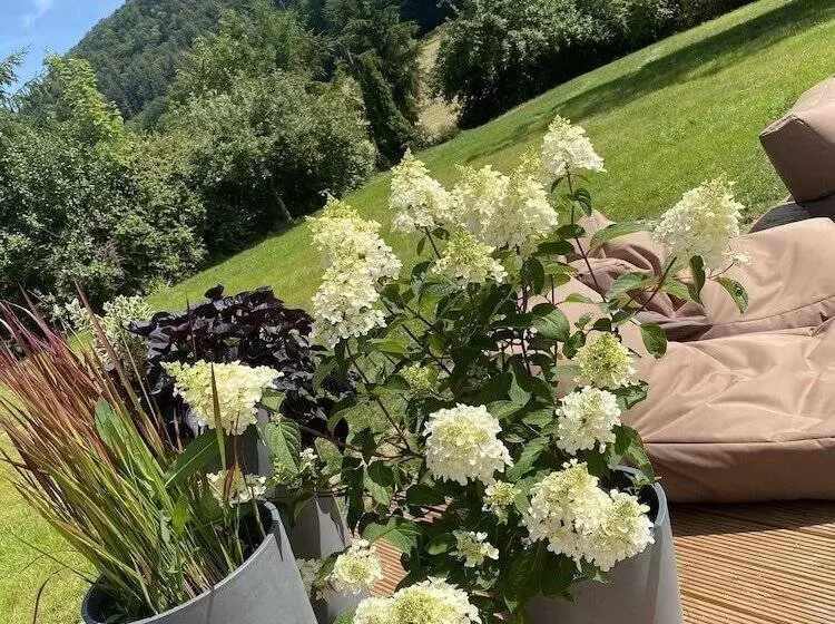 Hotelli Restaurant Bastenhaus