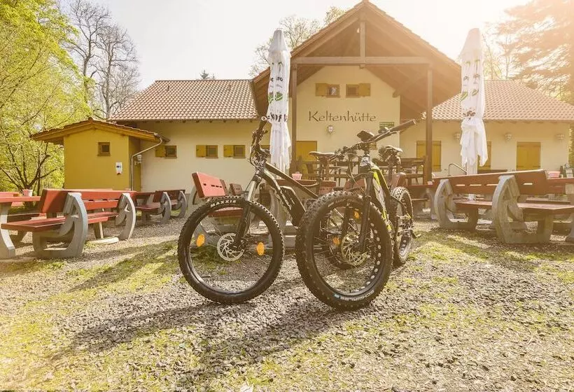 Hotelli Restaurant Bastenhaus