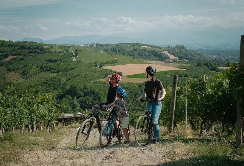Maaseutuhotelli Bricco Rosso
