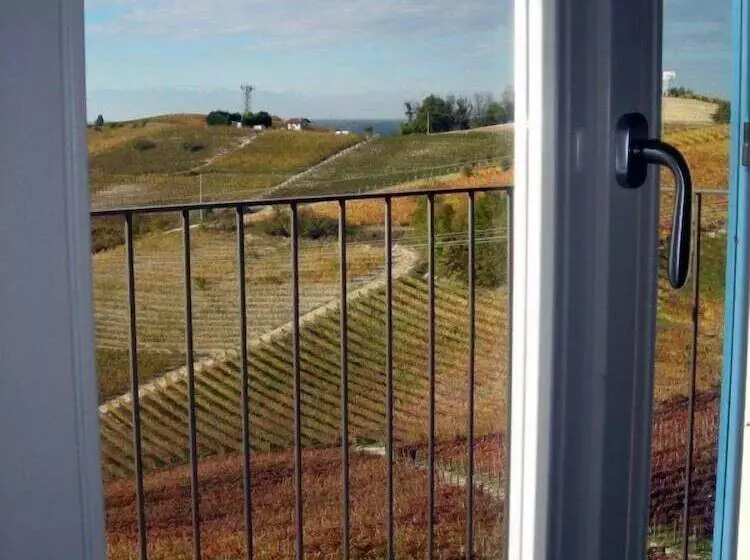 Maaseutuhotelli Bricco Rosso