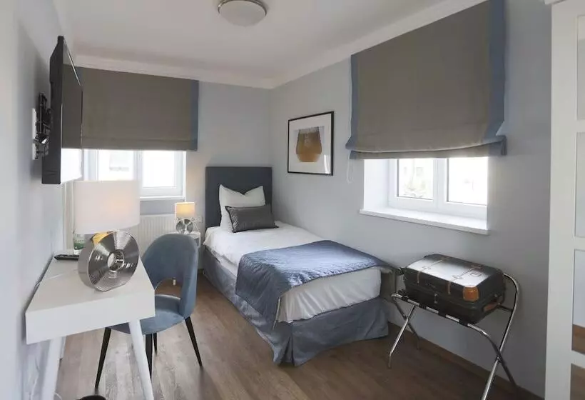 Hotelli Zur Schlossschmiede