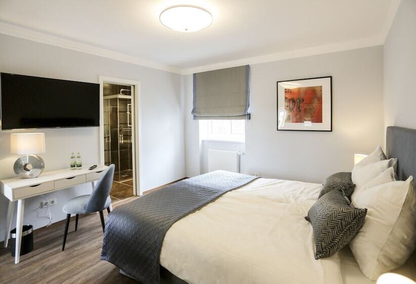 בית מלון כפרי Zur Schlossschmiede