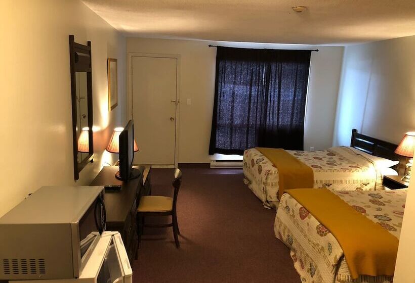 モーテル Spanish River Inn