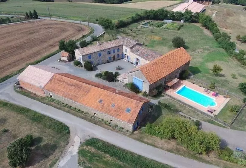 ペンション Gîtes & Chambres D Hôtes Peyrecout